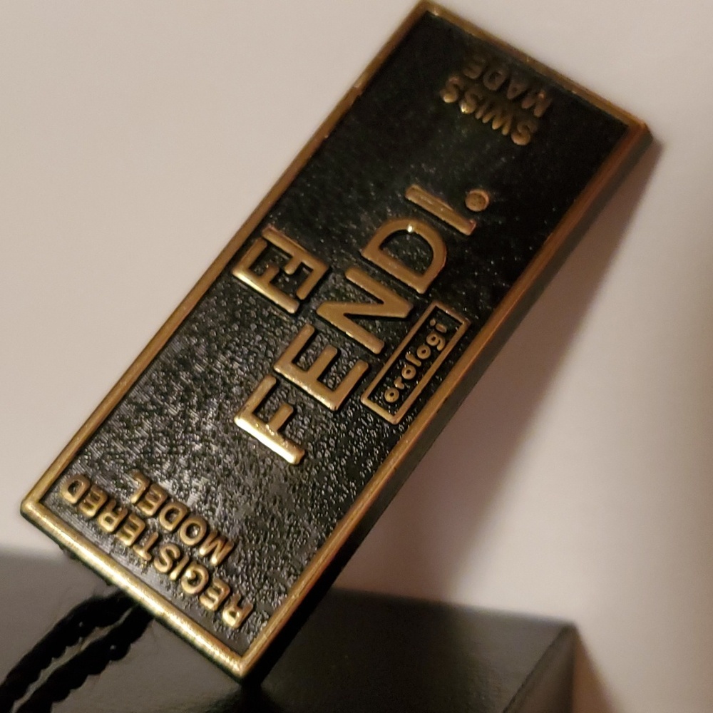 Fendi Womens Orologi Watch Vintage NWT Authentic - Picture 2 of 6